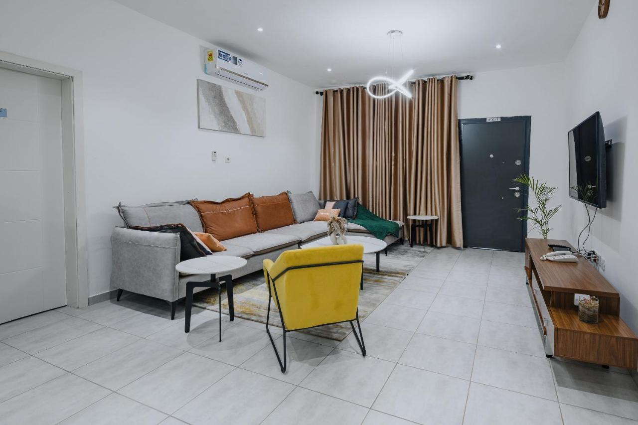 The Avery Apartments At Odomaa Place B, East Airport Akkra Exterior foto